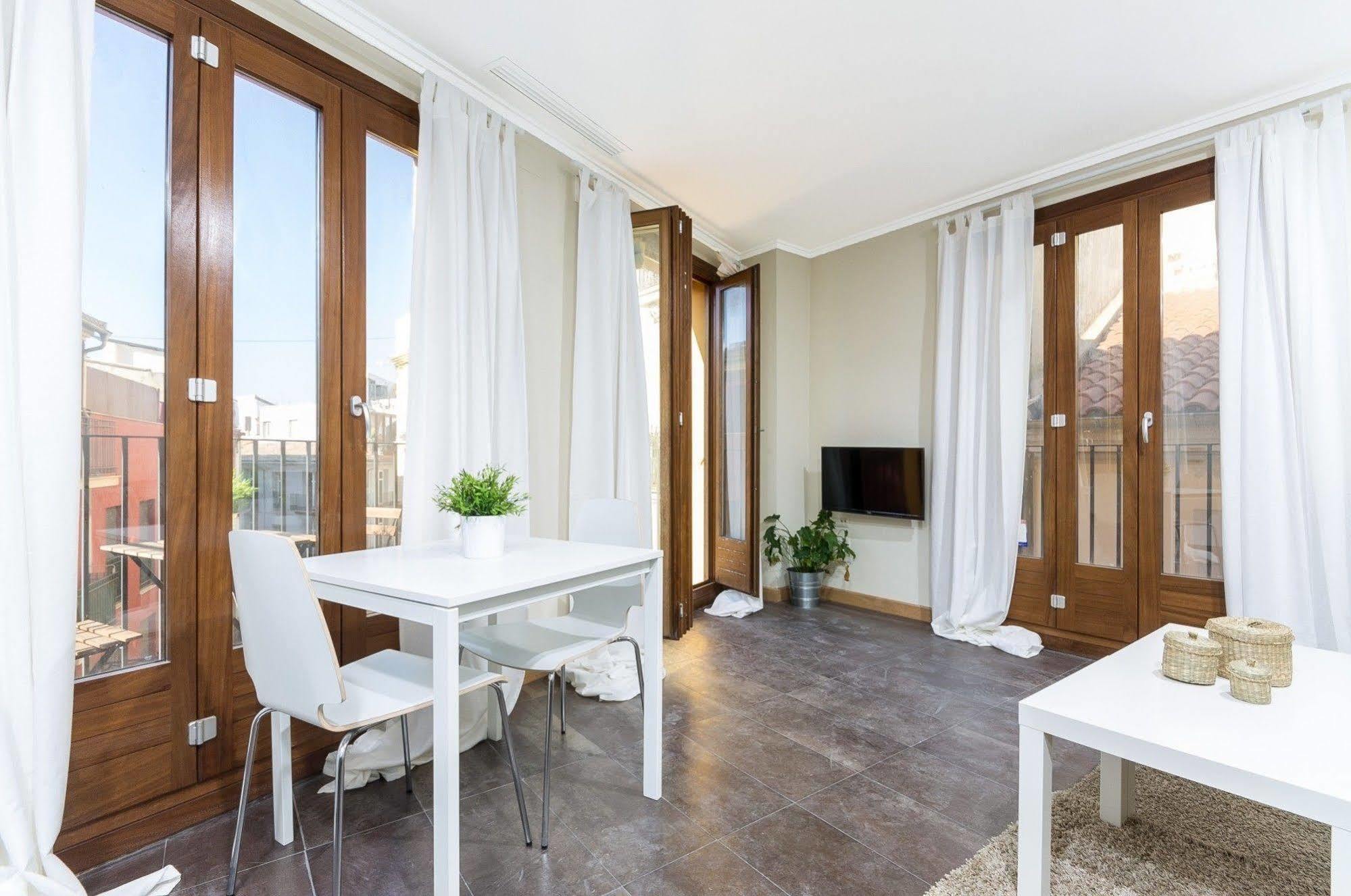 Bet Apartments - Tramontana Apartments Valencia Ngoại thất bức ảnh